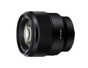 Every Beginner NEEDS this Lens, Sony 50mm 1.8 Review