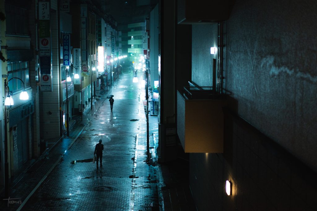 street at night photography